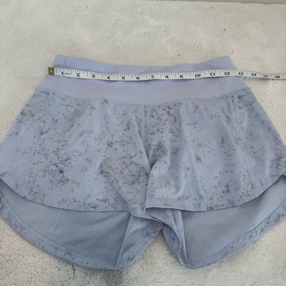 Lululemon Speed Up Mid-Rise Lined Short 4"
Gravel Dust Pastel Blue Multi 2 - Picture 7 of 8